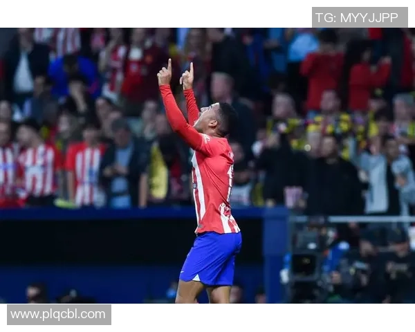 中选马竞11月最佳球员，巴里奥斯：感谢我们的投票，我很快乐